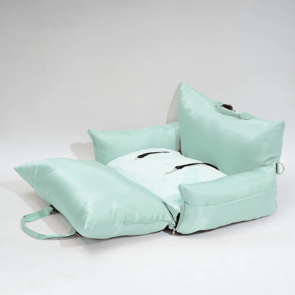 Luxury Dog Beds Waterproof Dog Car Seat Bed Soft Cat Beds Travel in Confortable Pet Carrier Bag Pet Car Seat Custom LOGO Color