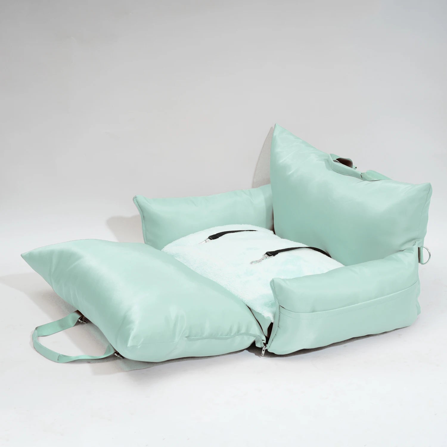 Luxury Dog Beds Waterproof Dog Car Seat Bed Soft Cat Beds Travel in Confortable Pet Carrier Bag Pet Car Seat Custom LOGO Color