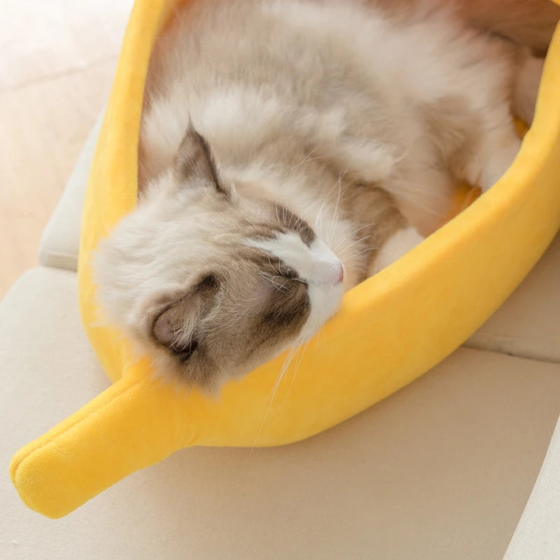 Banana Shape Cat Bed House Mat Warm Durable Portable Winter Coral Fleece Removable Cover Cat Supplies