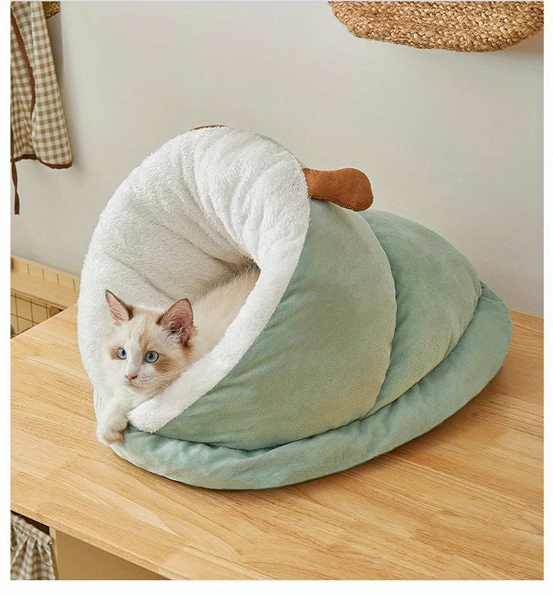 Soft Cat Nest Winter Warm Sleeping Bag Closed Special Cat Mattress Winter Slippers for Small Cats Bed