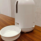 New Intelligent Bluetooth Remote Control Pet Automatic Feeder with Mobile App Battery Powered