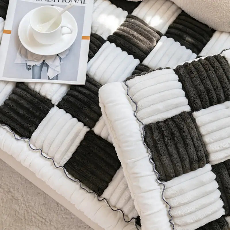 70*180cm/27.5*70.8in Luxury Thicken Cat Sofa Protector Washable Slip Protective Couch Cover Cat Pad Dog Sleeping Bed Cat Mat