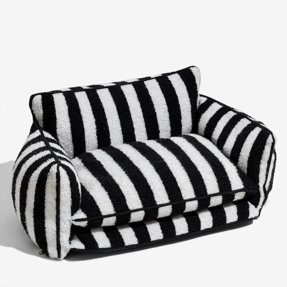 Trendy Eco-Friendly & Breathable Double Layer Dog & Cat Sofa Bed Luxury Cat Products Custom LOGO Striped Lambswool Couch Bed