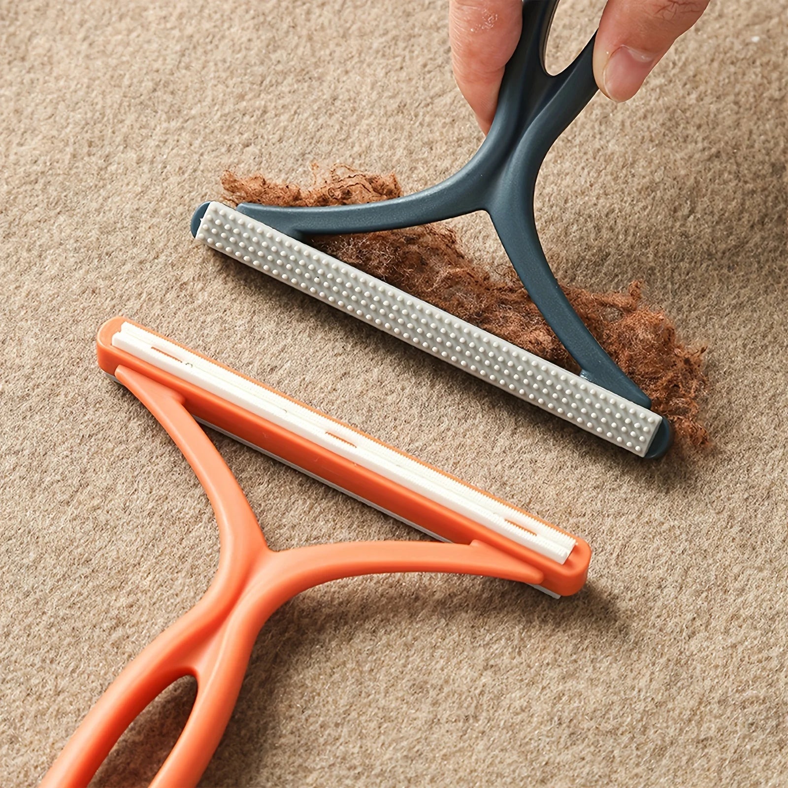 Dual-Sided Reusable Plastic Pet Hair Remover Manual Lint Scraper Tool for Sofa Garments Carpet Portable Pet Hair Eliminator