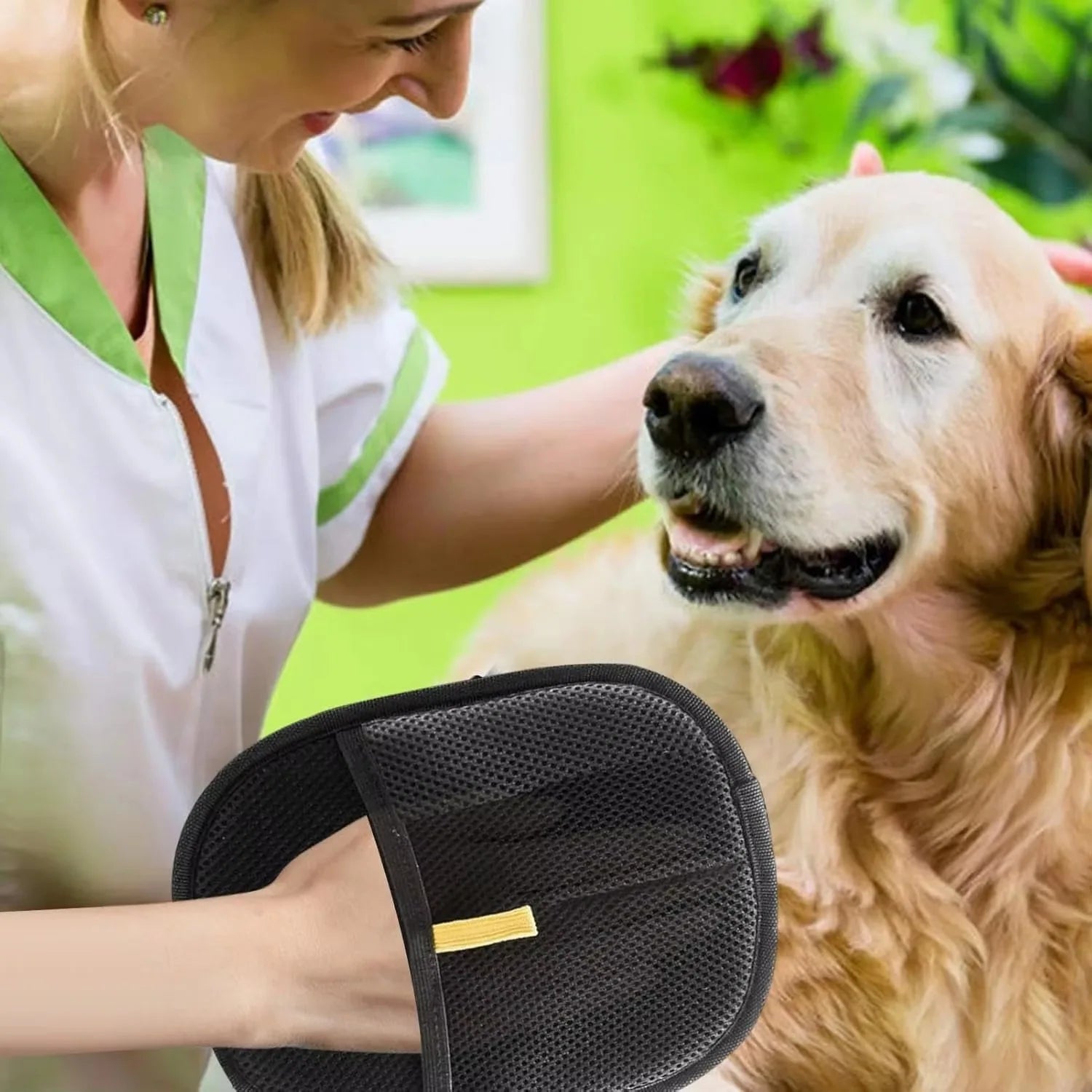 Pet Hair Removal Glove Double-Sided Bathing Gloves for Pets Hands-On Cat Hair Remover for Deshedding and Grooming for Dogs Cat