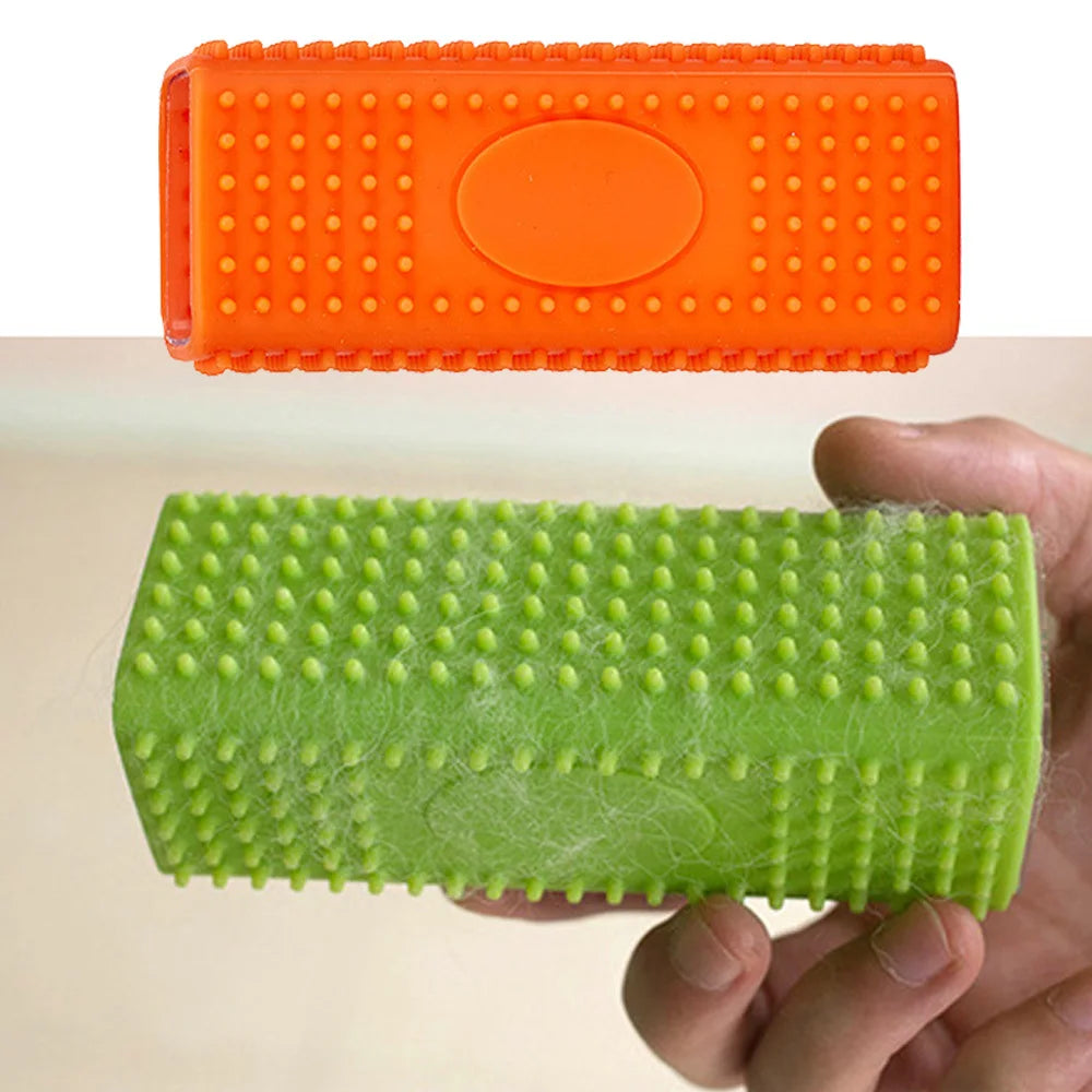 Silicone Pet Hair Remover Roller for Furniture and Carpets Dog Fur Cleaning Brush for Sofas and Hollow Cleaner Pet Grooming