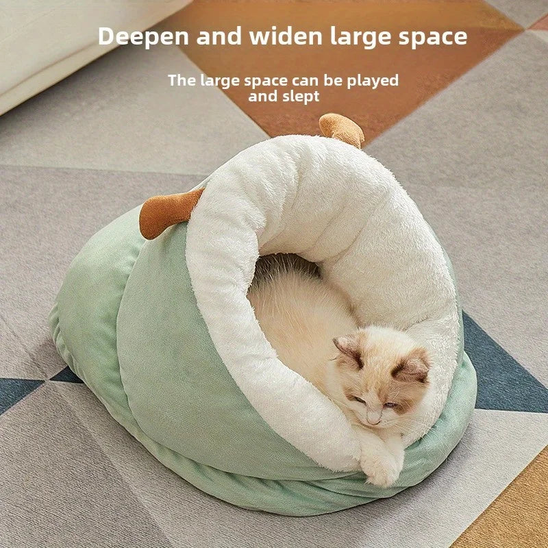 Soft Cat Nest Winter Warm Sleeping Bag Closed Special Cat Mattress Winter Slippers for Small Cats Bed